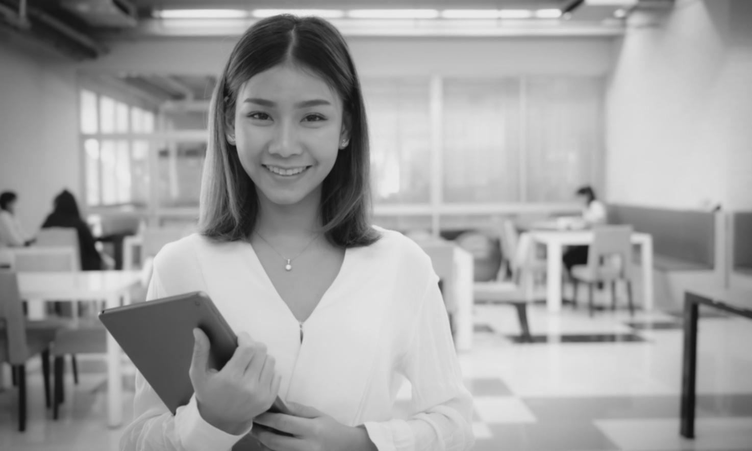 Команда Vortexian Wave работает над образовательными материалами